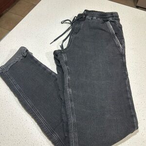 5/25$ Muat Buy 5!Joes Jogger Jeans black wash  xsmall small